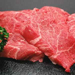 【お歳暮】【送料無料】米沢牛ロース（モモ）【焼き肉用】  1kg【冷凍便】